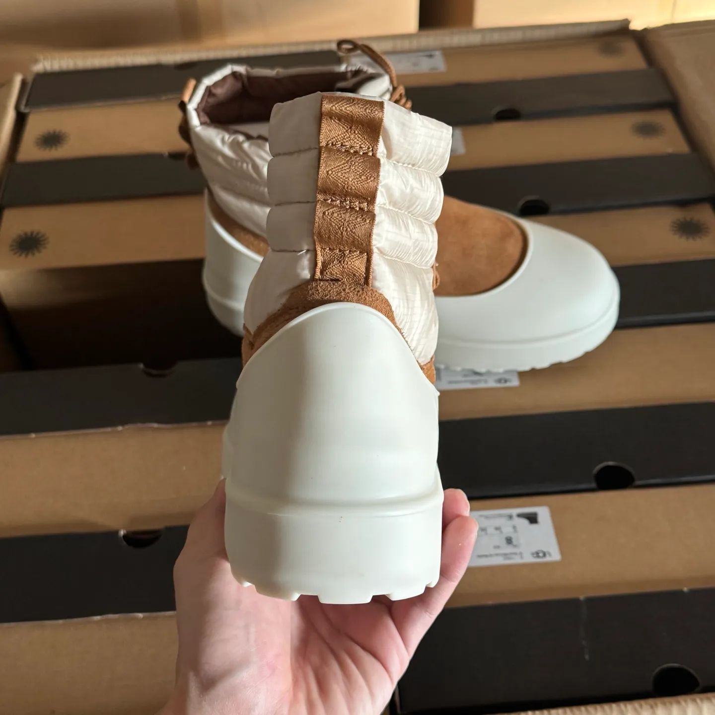 UGG high-end waterproof rain boots arrive, large foreign trade items, local 💰760